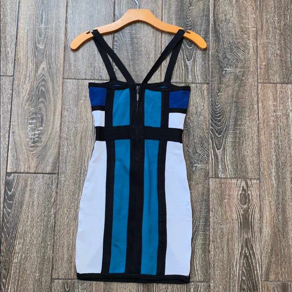 Bebe Dress - Picture 2 of 5